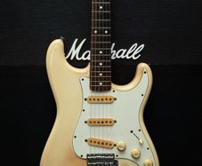 Fender Stratocaster MIJ