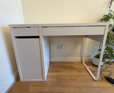 Desk 105X50