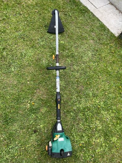 petrol strimmer