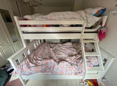 Triple Bunk bed