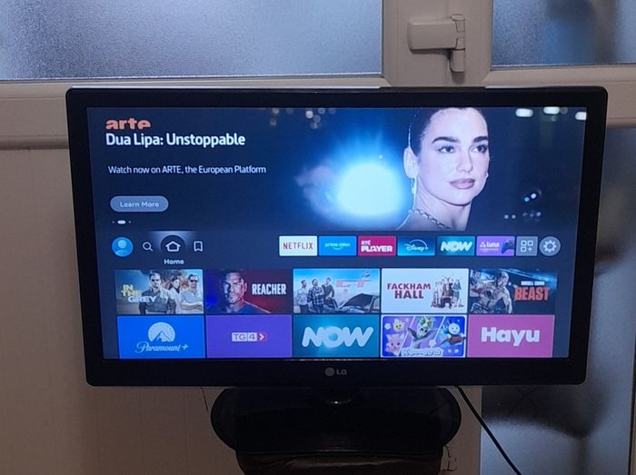 LG 32inch plasma tv