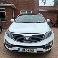 2014 Kia Sportage with apple carplay