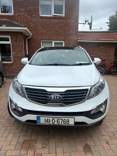2014 Kia Sportage with apple carplay