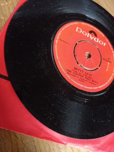 The Cotton Mill Boys , End of a long lonely Day 7"