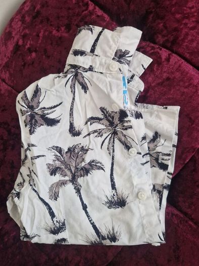 Boy's shirt 8-9Y