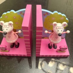 Book ends
