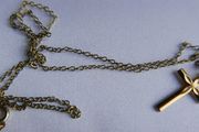 Vintage Gold Plated Cross Pendant and Chain L-10"