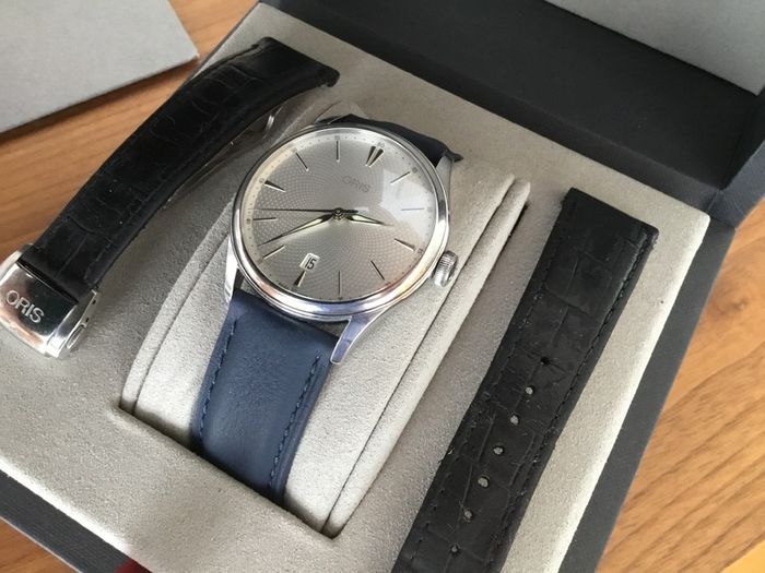 Oris Artilier Date Swiss Automatic