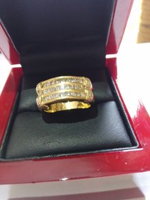 18Ct Gold Diamond ring