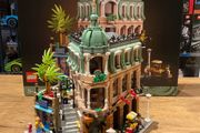LEGO  10297 Modular Buildings Boutique Hotel
