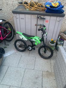 Kids dirt bike