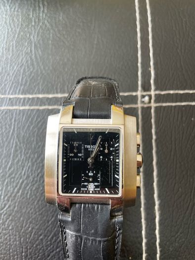 Tissot chronograph Watch