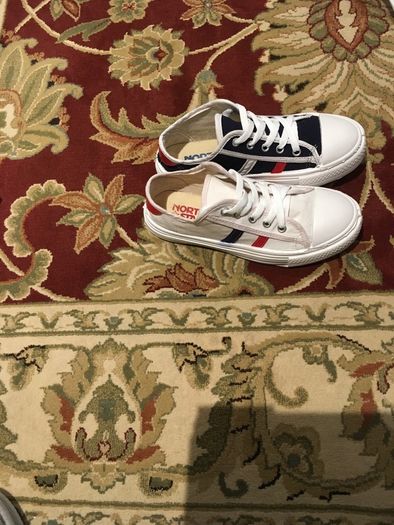 North Star Shoes size EU-37, UK-4