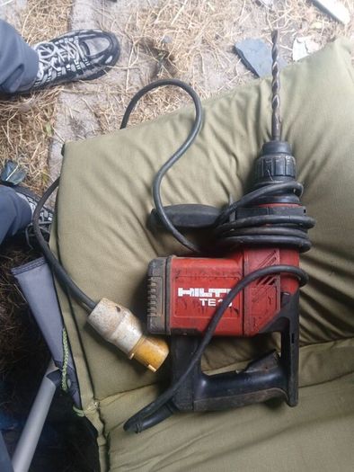 Hilti Drill