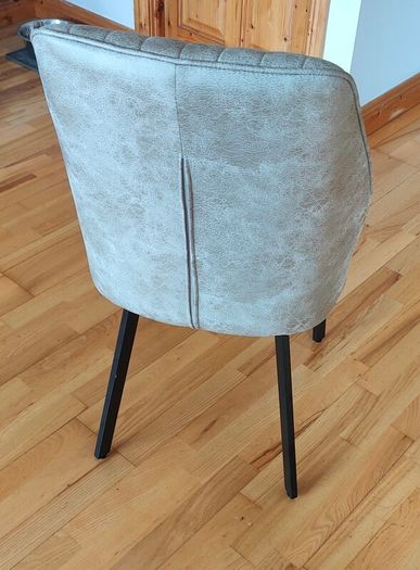 Kitchen chairs 6
