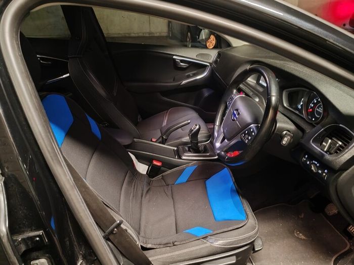 2013 Volvo V40