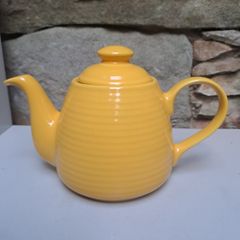 Vintage Rayware Yellow Ceramic Teapot