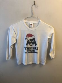 Star Wars Christmas T-shirt (age 5-6)