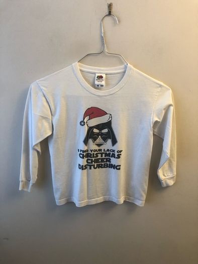 Star Wars Christmas T-shirt (age 5-6)