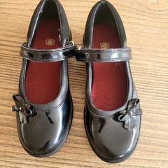 clarks girls black shoes uk 1.5 f