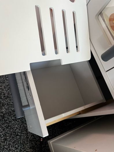 play kitchen