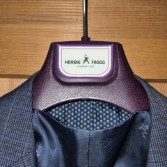 3 piece suit.  Worn twice & dry cleaned.  Trousers 32 waist.  Jacket 40 paid 250