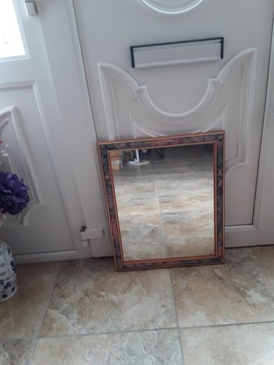 decorative mirror