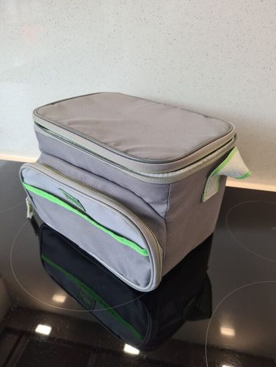 Thermos insulated bag