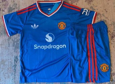 Man united away kit sizes season 26/27 kids
