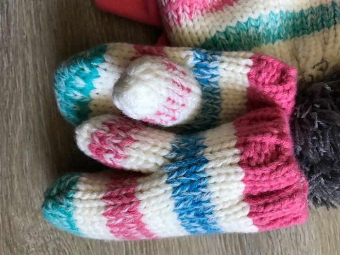 Blade&Rose hat and mitten set, 0-12m, new