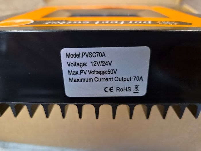 12-24V 10-70A PWM MPPT Solar Charge Controller