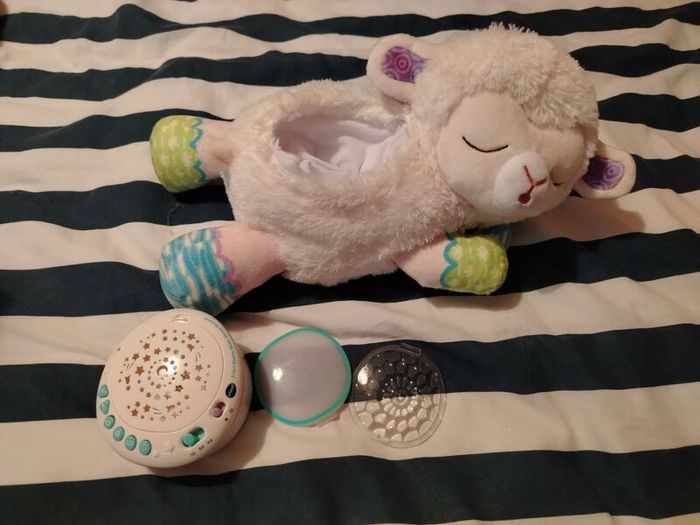 VTech Baby Sheep Soother Star Projector and Night Light