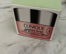 clinique moisture surge