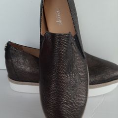 New shoes designer Elisabeta Zaccys