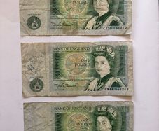 Set of 3 Bank Of England One Pound Notes