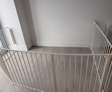 BabyDan Room Divider XXL White + Wall Fittings