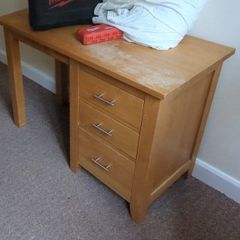 Wooden desk with 3 drawers