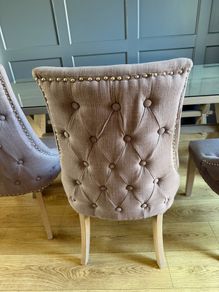 dining chairs & bar stools