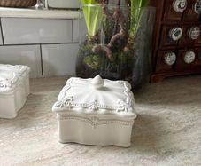 New French inspired ceramic lidded storage box in antique white.