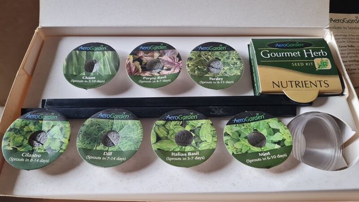 AeroGarden 7 pod