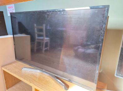 48 inch JVC Smart TV