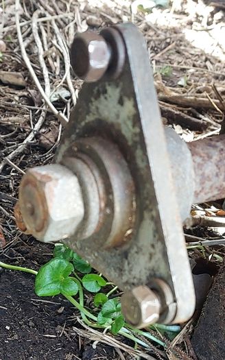 Kubota Rear Wheel Axle Hub