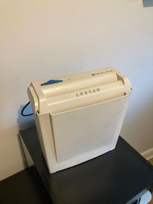 Rexel HS 60 Paper Shredder