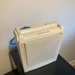 Rexel HS 60 Paper Shredder