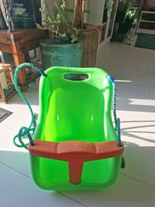 Baby outdoor swing