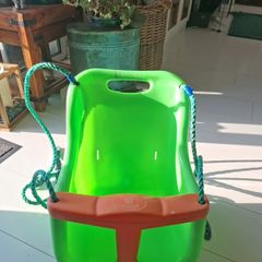 Baby outdoor swing