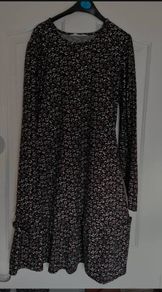 Ladies dresses, small