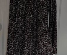 Ladies dresses, small