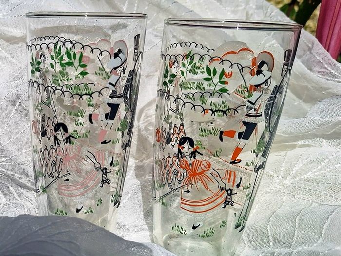 Rare pair of 1960s Libbey Glases