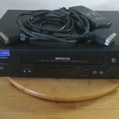 Hitachi VT-FX140ELN Nicam Stereo 4 Head VHS VCR Video Cassette Recorder Player Remote, Power Lead & SCART Cable